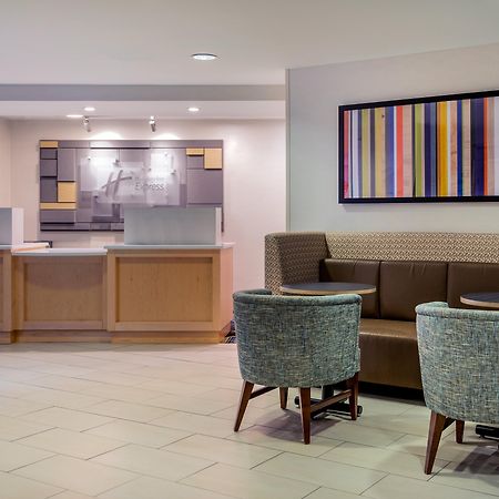 Holiday Inn Express Chapel Hill By Ihg Buitenkant foto