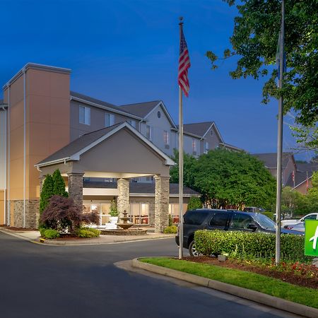 Holiday Inn Express Chapel Hill By Ihg Buitenkant foto