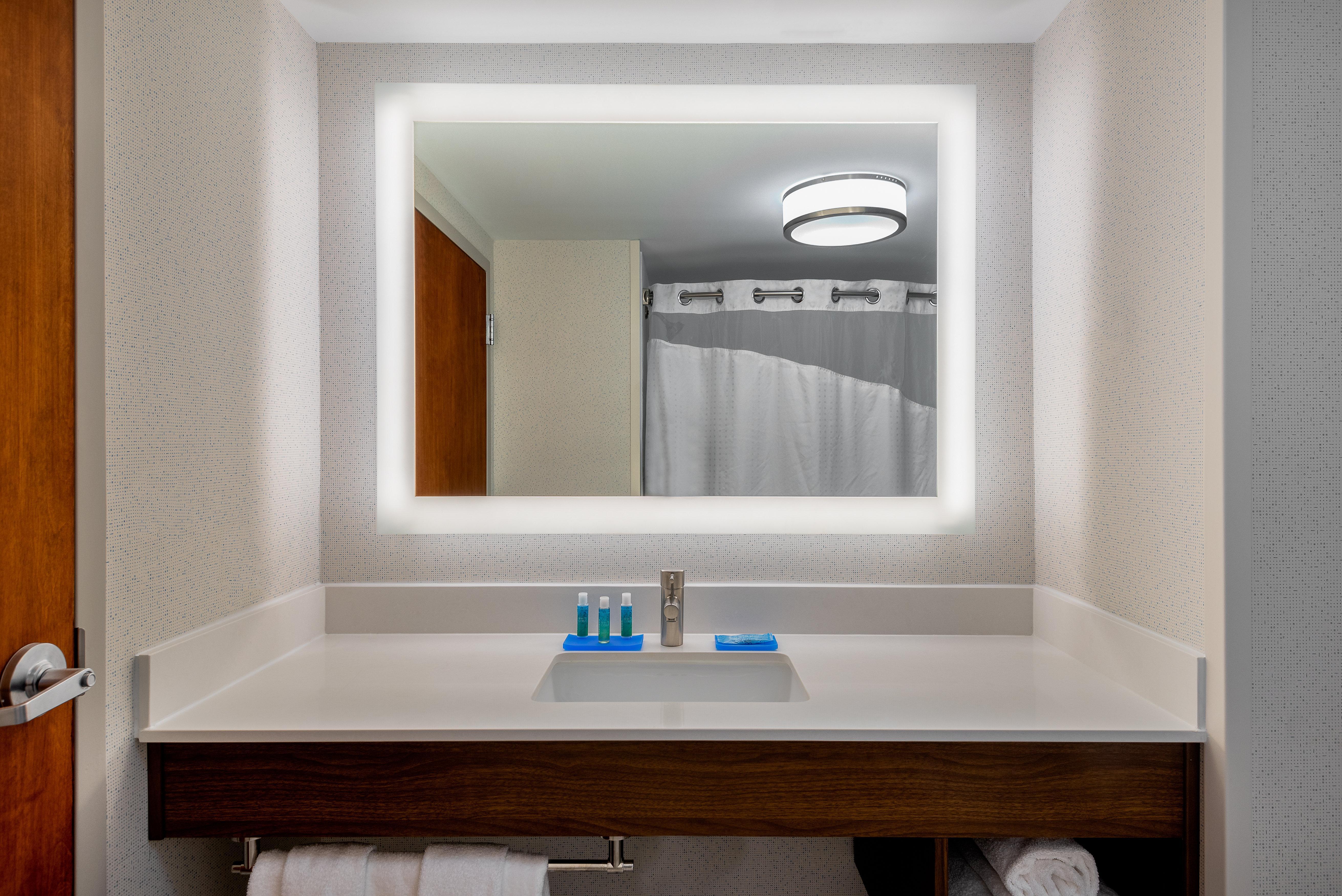 Holiday Inn Express Chapel Hill By Ihg Buitenkant foto